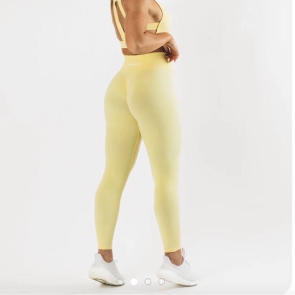 Alphalete Lemonade Amplify Legging EUC Size XL - Picture 1 of 10